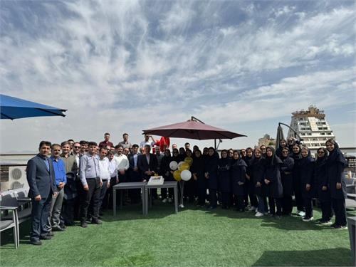 جشن بیست سالگی کارگزاری بانک آینده